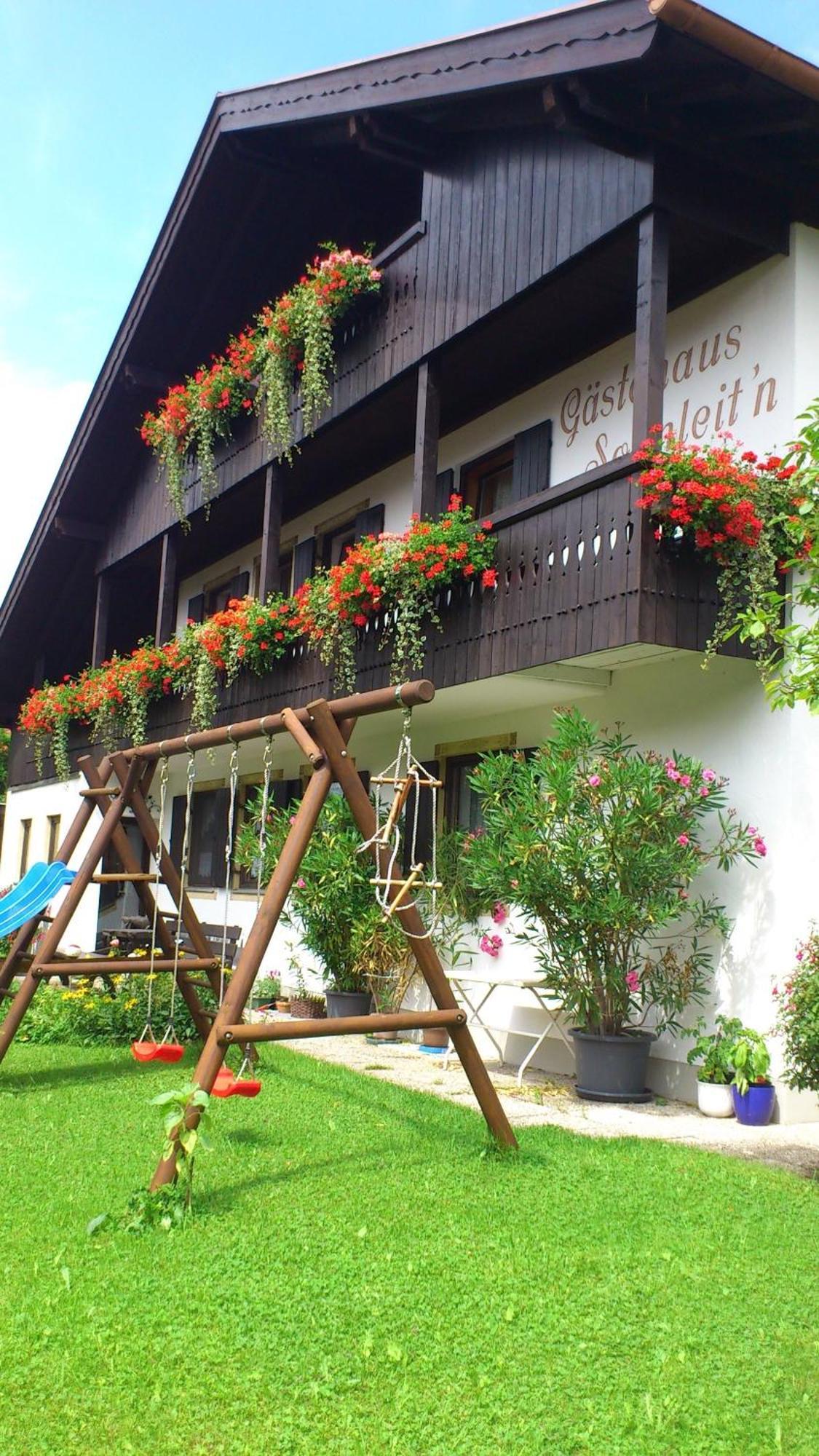 Gaestehaus Sonnleit'N Lenggries Exterior photo